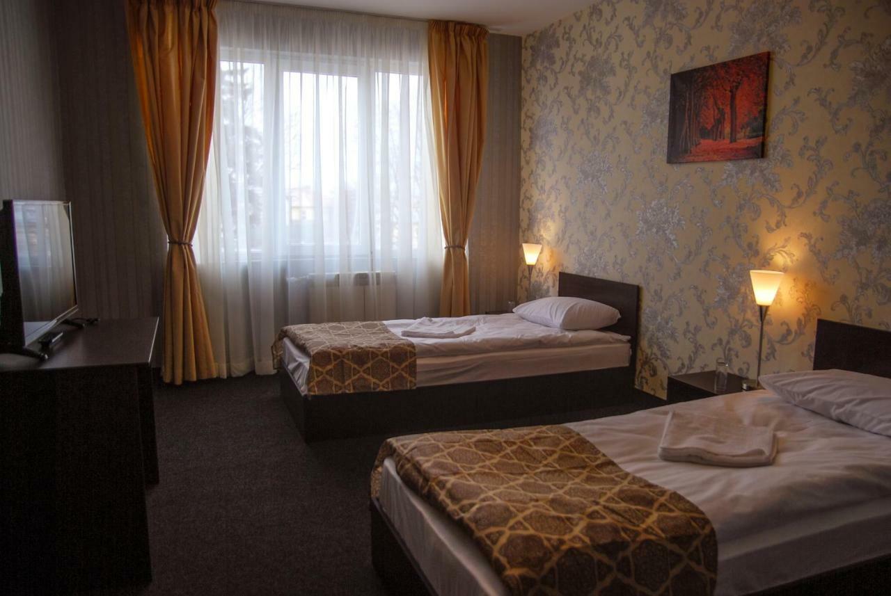 Hotel Elite Spetema 2*
